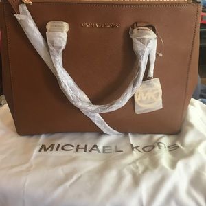 Michael Kors Large Sutton